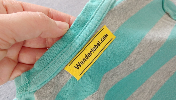 Bügeletiketten richtig anbringen | Image